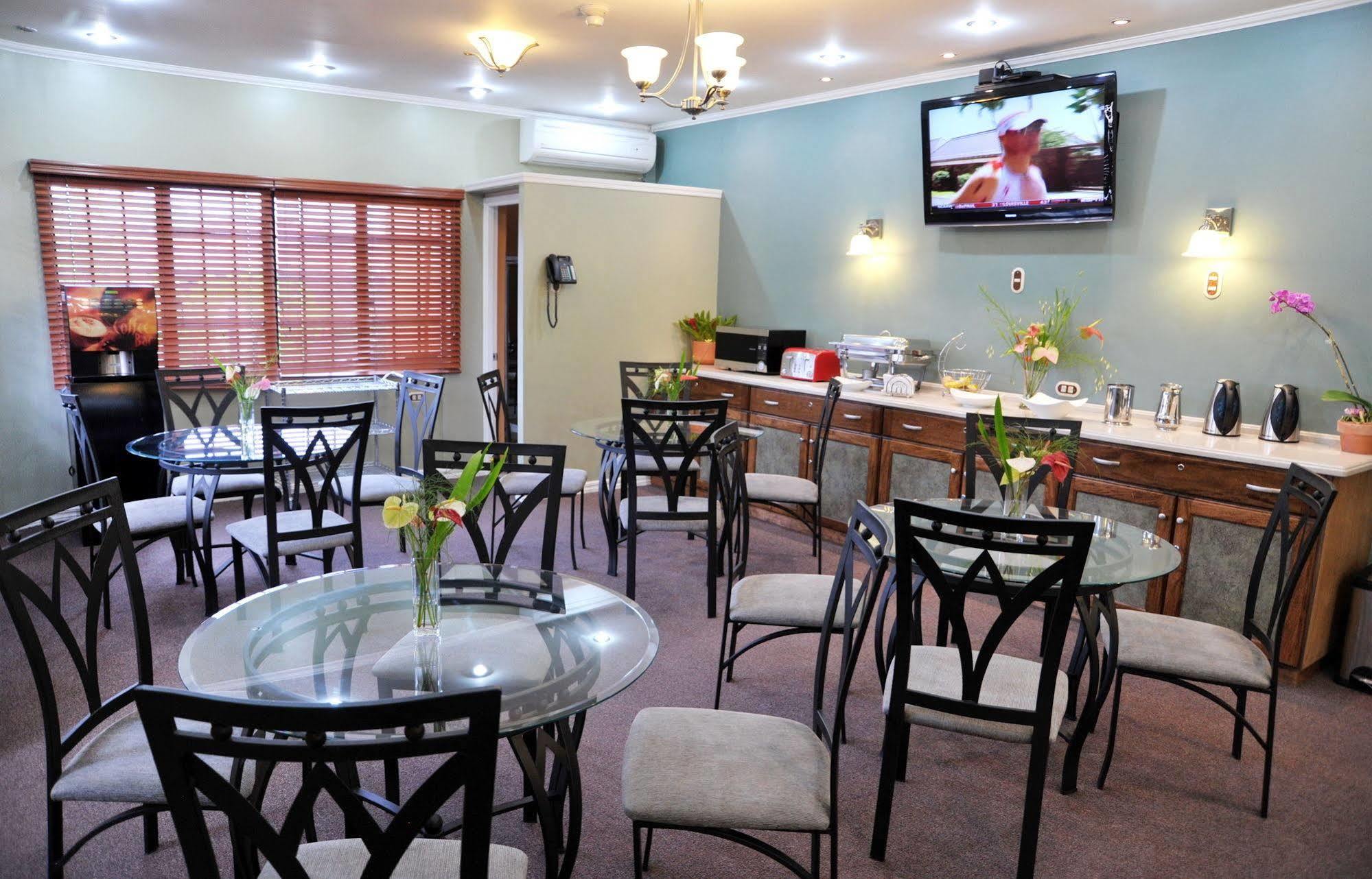 Culture Crossroads Inn Port of Spain Eksteriør billede
